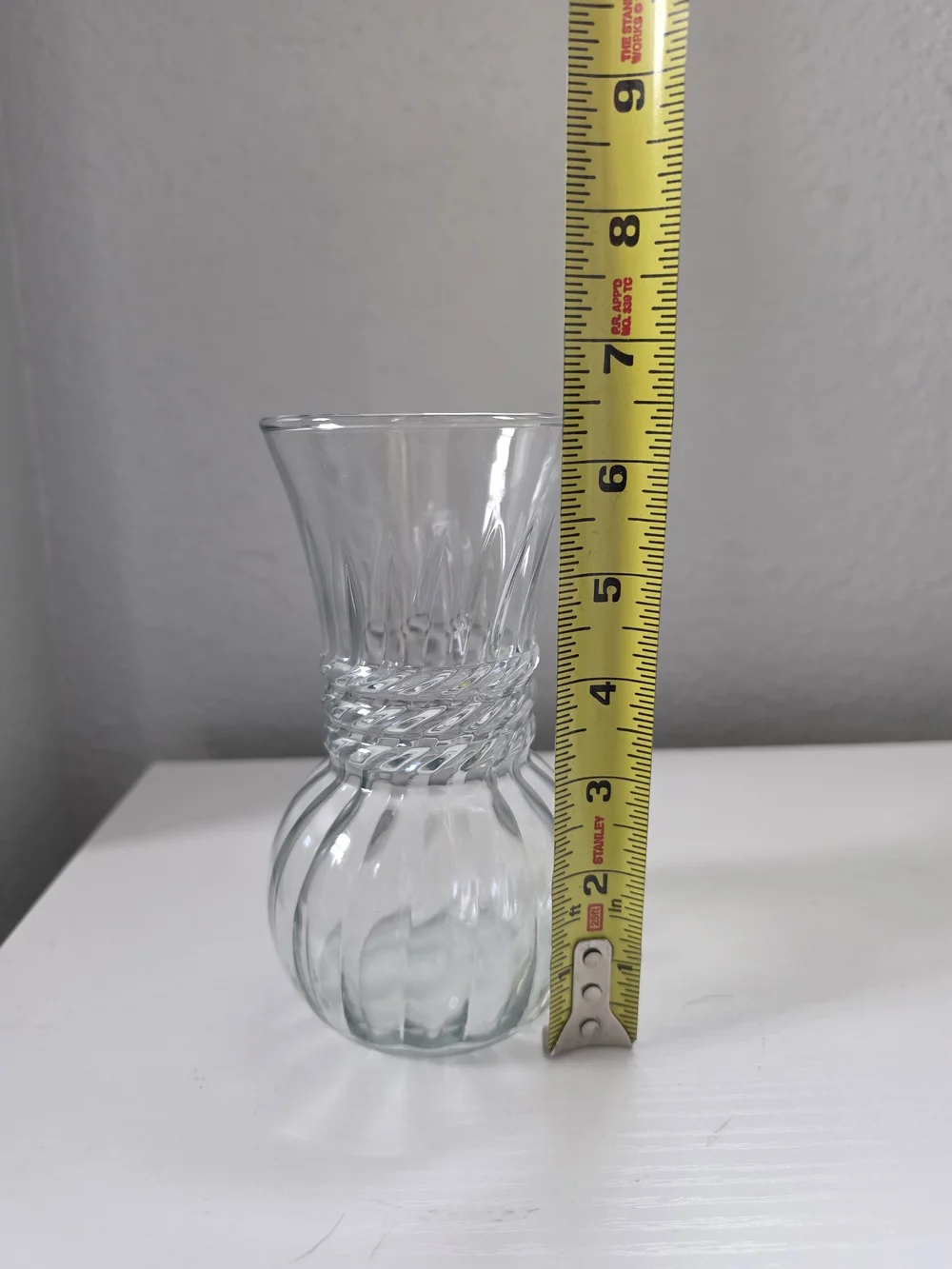 Vintage Anchor Hocking Clear Twisted-Waist Glass Vase